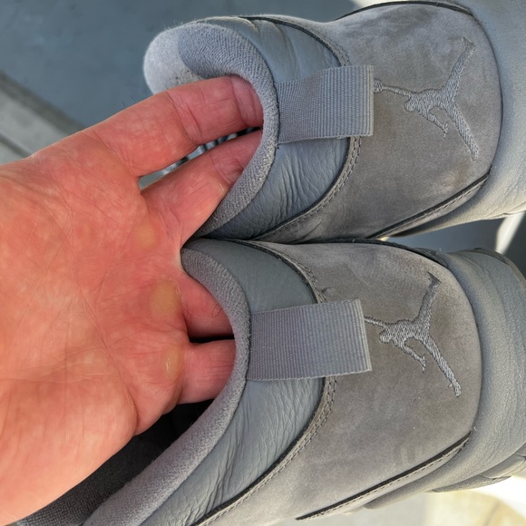 Jordan’s wolf grey - Picture 2 of 5